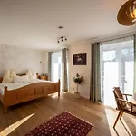 Residenz Zugspitzblick Mit 6 Schlafzimmern By Interhome