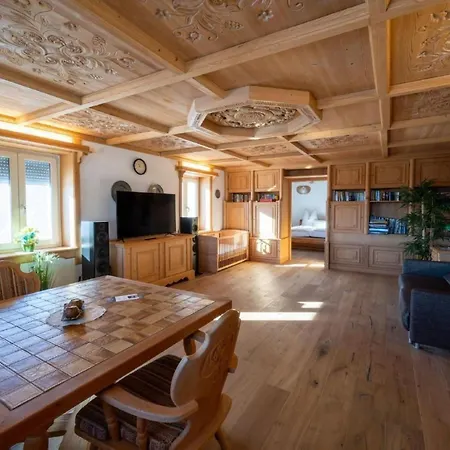 Residenz Zugspitzblick Mit 6 Schlafzimmern By Interhome Lejlighed