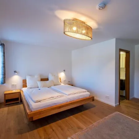 Residenz Zugspitzblick Mit 6 Schlafzimmern By Interhome