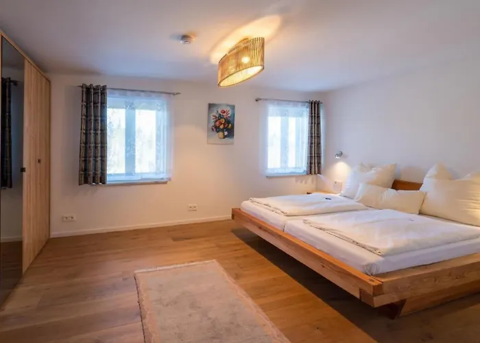 Residenz Zugspitzblick Mit 6 Schlafzimmern By Interhome